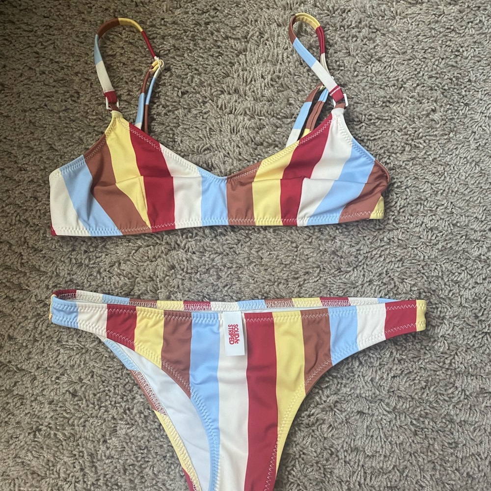 SOLID AND STRIPED BIKINI SET